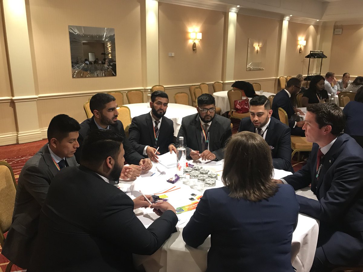 Matthew Last tweet media