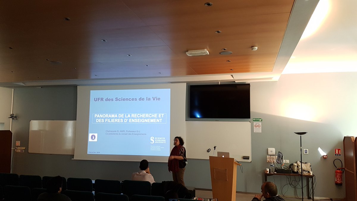 IPSL_outreach's tweet photo. Suite et fin de l'édition 2018 de #ProfEnFac @Sorbonne_Univ_ Présentation des UFR de "physique", "chimie", "biologie" et "Terre, environnement, biodiversité" de @ScienceSorbonne Sans oublier l'insertion professionnelle et les liens culture-sciences À l'année prochaine! https://t.co/BE4IpHc1zX
