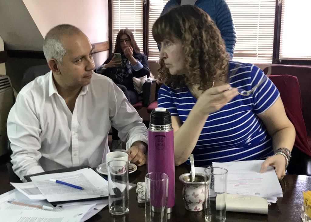 PabloVillegas19's tweet photo. #Ahora Participando, junto a la Legisladora @monica_urquiza, de la reunión conjunta de Comisiones, donde tratamos el proyecto de ley acerca de la construcción del Desarrollo Costero Canal Beagle #BloqueMPF https://t.co/wqvyubGHib