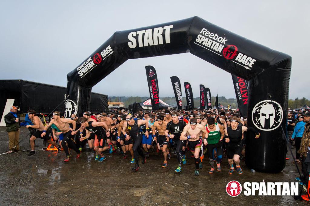 Overcomeandrun's tweet photo. Live from the Seattle Spartan Championship Super https://t.co/Yg0UbbRzH6 https://t.co/UxNJVwK66g