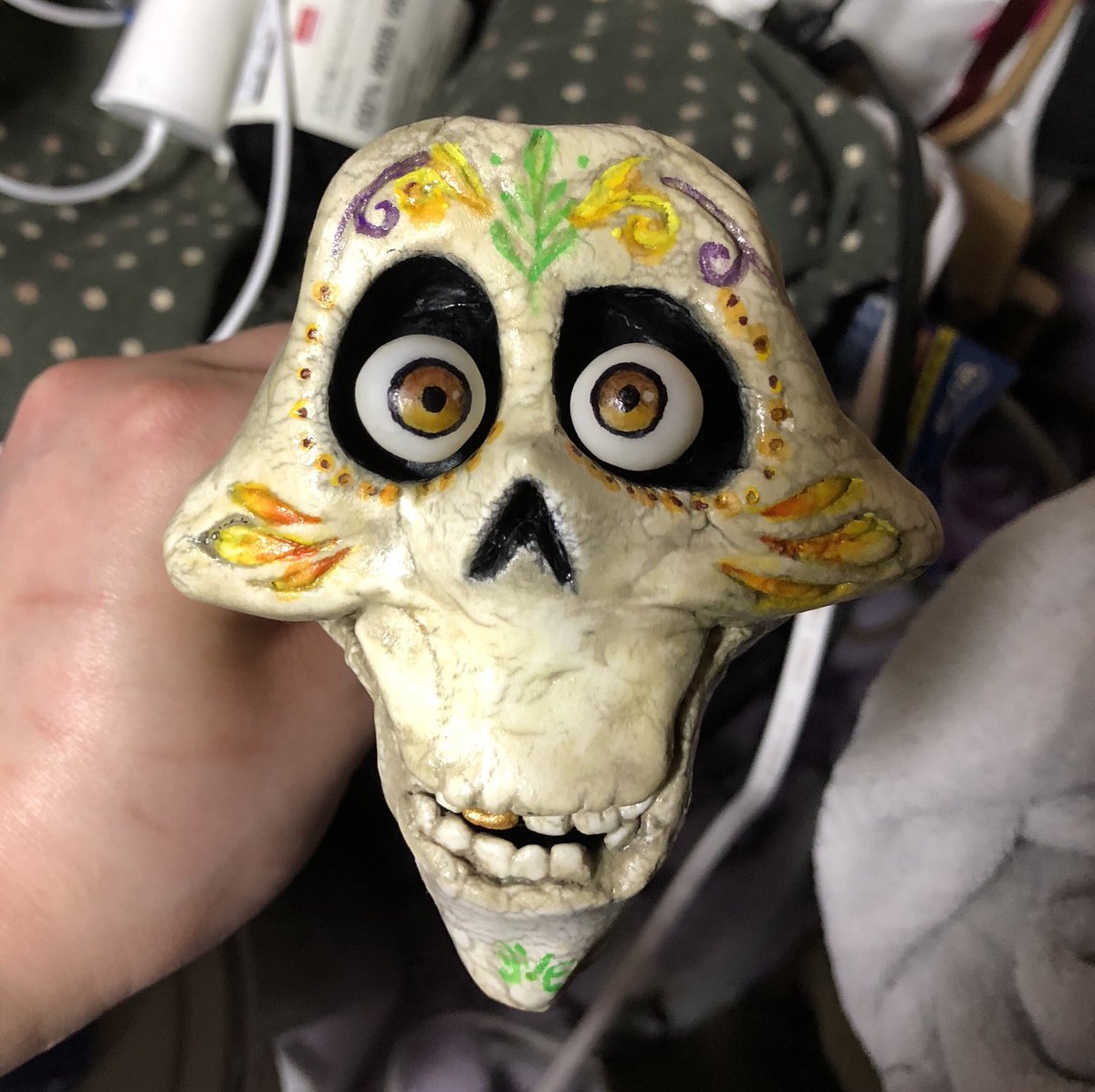 サイズ見るのに目玉を入れてみる…
…うん、なかなか可愛い♪