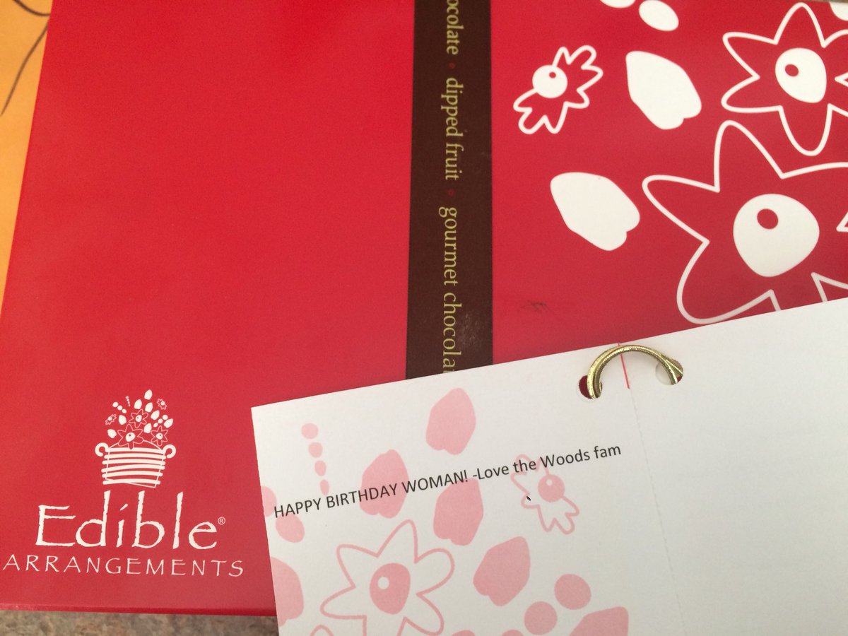 Steph_K08's tweet photo. @THEHEATHERWOODS Thank you!! 😭😭😭😍😍😍👯♀️ #coparentlife @edible https://t.co/Mml2a15URq