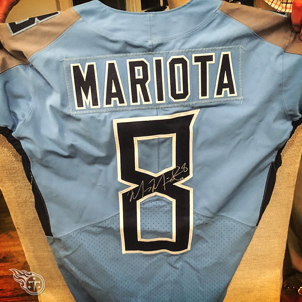 Titans's tweet photo. Be one of the first to own a new authentic Titans jersey signed by Marcus Mariota and help type 1 diabetes research! 🤙🏽 #TitanUp 

@JDRF Promise Gala 🎟 » https://t.co/VzSQ9UlZ4w
Bid Remotely 💻 » https://t.co/PZ2fNpm8LK https://t.co/TrZCTxsezF