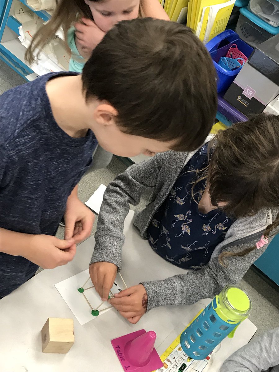 grade1sullivan's tweet photo. Building 3D shapes with our partners! @basinviewdrive https://t.co/6WtOMVtecf