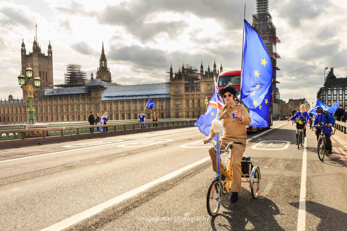 EUlvis's tweet photo. So I only went out for a lil ride with the #SODEM crew on Monday and people keep sendin me photos. Here's some bEUties from my good buddy Christine - thank #EU very much ma'am xxx #StopBrexit #PeoplesVote #FBPE #Remain #Wheels4EU π΄ββοΈπͺπΊπ¬π§π΄σ §σ ’σ ·σ ¬σ ³σ Ώπ΄σ §σ ’σ ³σ £σ ΄σ Ώββπ https://t.co/mnnGm477Gn