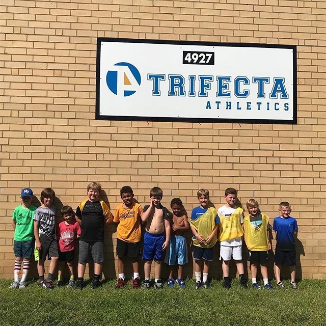 TeamTrifecta16's tweet photo. Early release day @ Trifecta Athletics https://t.co/HNUy4wt2Ce https://t.co/1KJGLTwA2L