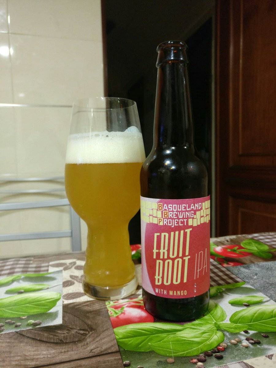 Geo_birrero87's tweet photo. Cosa rica oiga @basquelandbrew #fruitboot #IPA Cheers! https://t.co/wl4dGlvLNJ