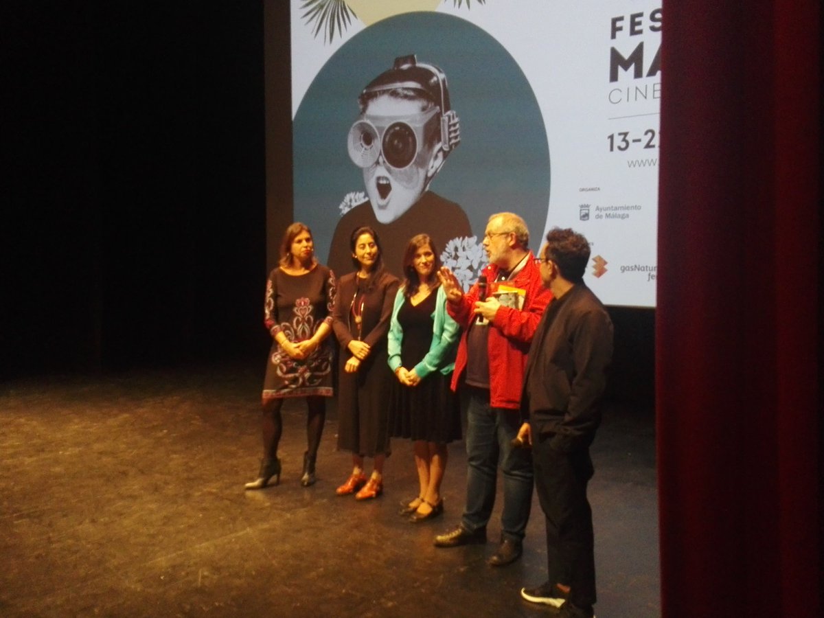 Jespermon's tweet photo. Ahora nos quedamos con #Aliens y #ElViajeaIslandia, dos cortometrajes de los que optan al premio al mejor cortometraje documental del #21festivalmálaga.

Casi lleno en el Teatro Echegaray!

@NewWStudios @RAtalaya_Cabra https://t.co/Wo3fXdvSD9