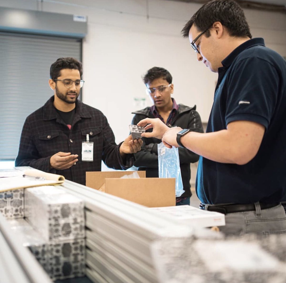 SpartanHL's tweet image. Recap of our team members picking up the frames for our pod! #ValinCorp #HyperloopTechnology #TheFutureOfTransportation