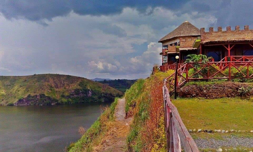 Ugaman01's tweet photo. Lodge BellaVista, FortPortal
#HelloFortPortal
#VisitUganda https://t.co/7DJ0m9rMYi