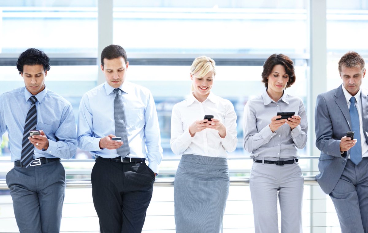 Download our free guide on how to reduce corporate data consumption without compromising employee productivity. #business #HowTo #mobile #IT #tech hubs.ly/H0bJM_n0