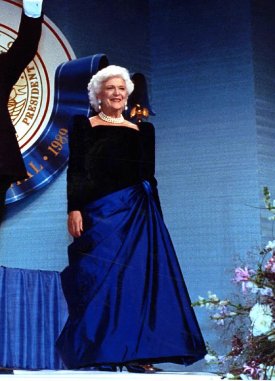 barbara bush blue dress National Museum of American History on X: 