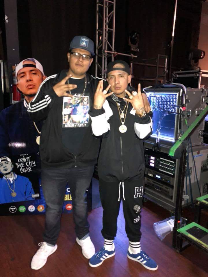 David_Chavez77's tweet photo. @kinglilg last night was lit af🔥 See you again next year🙌 thanks for having me on stage☝🙌 we forgot to smoke after the show thoo! #SuciosMob #AK47Boyz #Kinglilg2018 #Paintthecitybluetour https://t.co/a8GROjIlIO