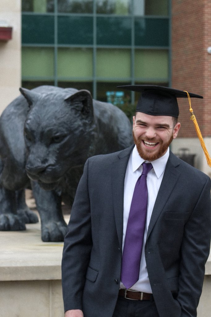 shwartzmayne's tweet image. It took me a while but I’m finally finished and extremely grateful. #pvamu18

📷 by @leftfieldJT