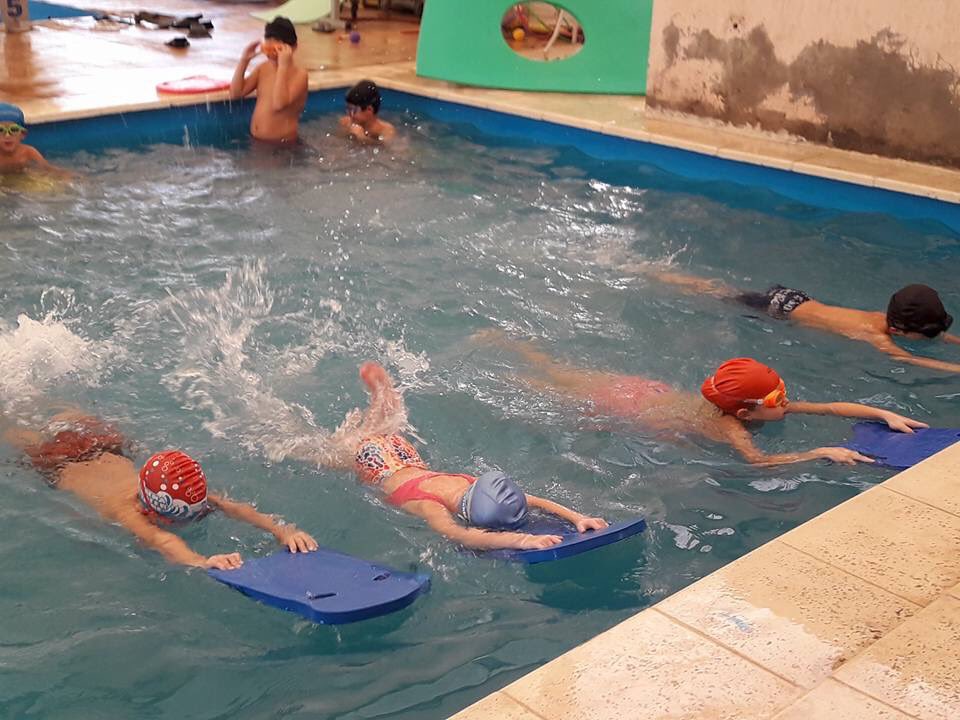Valperezzon's tweet photo. DGCYE-DEF
Prácticas Acuáticas en el #CEF20
#Chacabuco
Los chicos aprenden a nadar
#EducaciónFísica 
@gzinny @sergesiciliano https://t.co/Y6vgmz9Xib