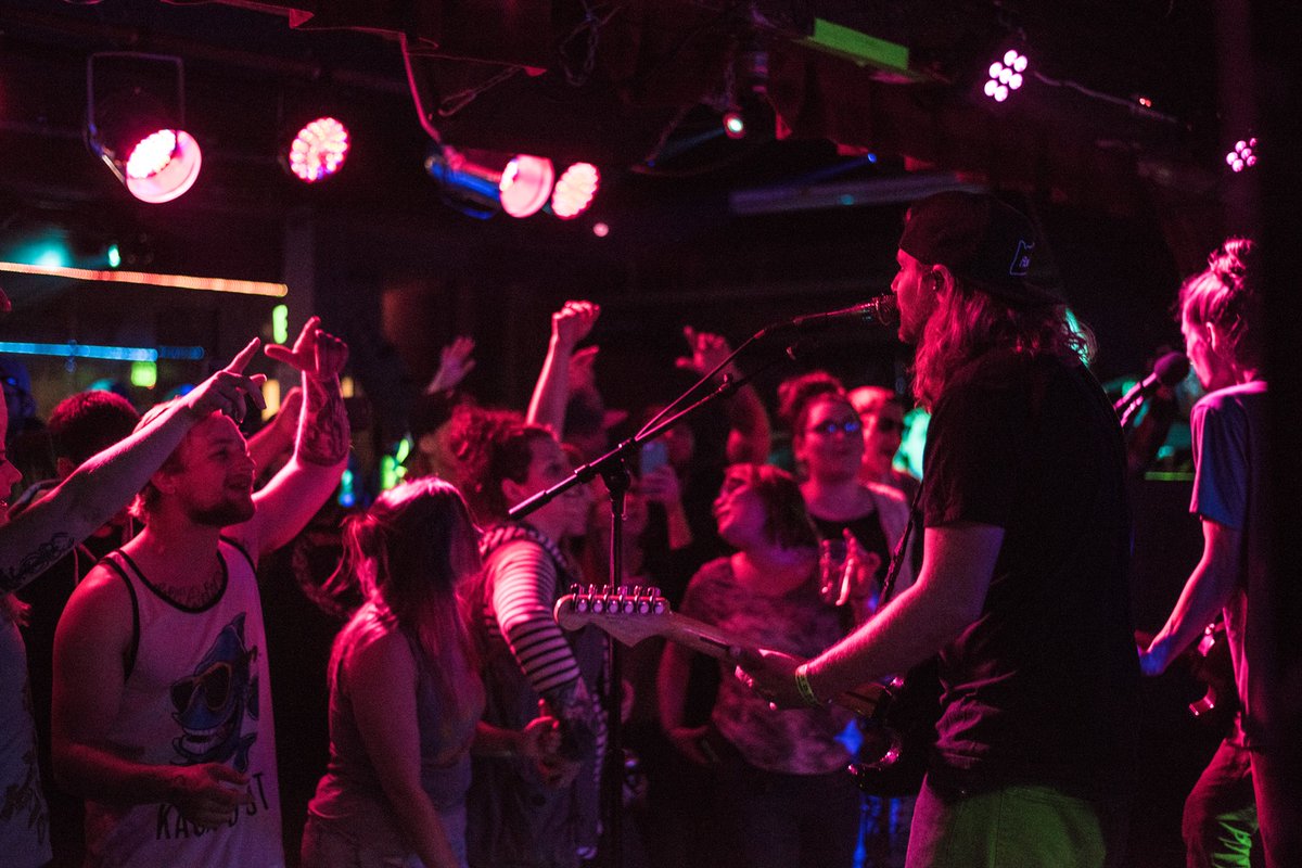 DENVER!! Tonight’s show is at The Oriental Theater with our friends <a href="/tunnelvisionsc/">Tunnel Vision</a> and <a href="/Seranationmusic/">seranation</a> ✖️Doors at 7pm!! Come hang!!

 📸: <a href="/secondmilemedia/">Chance Rajkowski</a> 
❤️: Saltwater Hippie &amp; <a href="/flavrx/">Flávia</a>