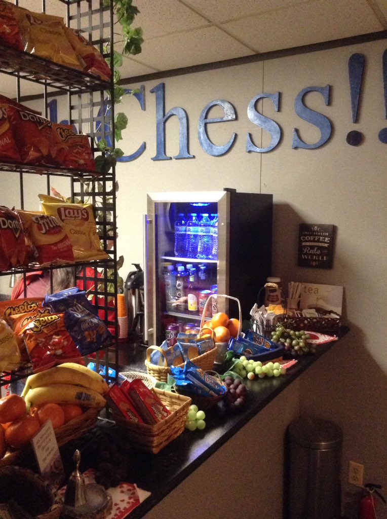 ClubChess_COCO's tweet image. Book your trip today for an unforgettable chess experience at Club Chess!! For more details check out our website at clubchesss.org