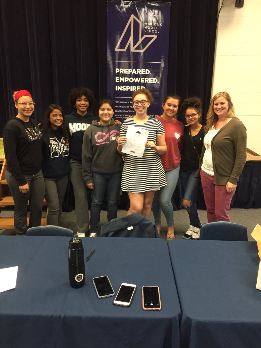 Jennifer Luce tweet media