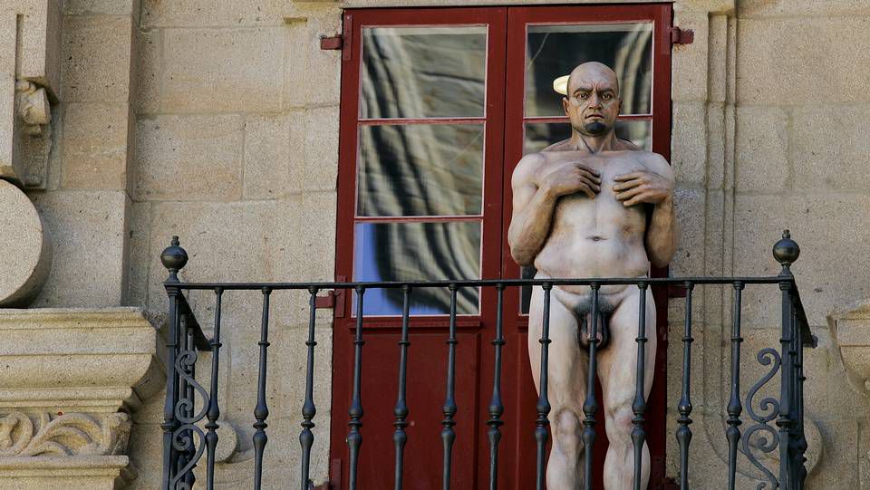 Homosartes's tweet photo. Escultura del español #RamonConde #escultura #artegay #gayart #gayartist #maleart #MaleArtist #gay #HomoeroticArt #gayespaña #osos https://t.co/6yqncOUU7d