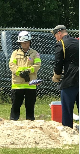 OCSOALERTS's tweet photo. When an #AmericanFlag is worn and no longer fit to serve as a symbol of the U.S., it should be destroyed by burning in a dignified manner. Members of the OCSO recently had the honor of attending a Flag Burning Ceremony presented by the #BakerHigh School JROTC! @OCSD1 πΊπΈπβοΈ https://t.co/tTTvjzW4Gk