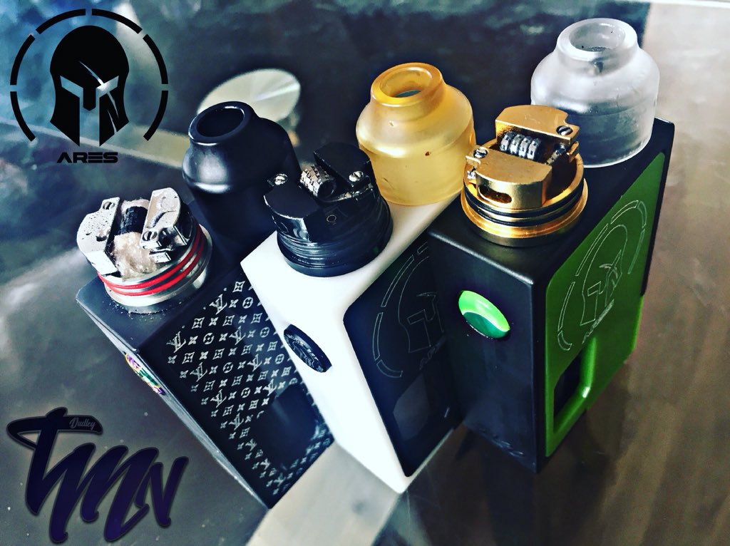 Da_Welsh_Vaper's tweet photo. Them Ares Squonkers Thou #odbwraps #vapers #vapearmy #vapenation #vapeclouds #vapecommunity #vapeworld #rda #vapeking #vapeteam #vapefam #mechlyfe #followforfollow #vapestagram #vape #ukvapers #welshvapers #vapelife #vapersunite #coils #squonk #squonker #squonkmod #squonklife https://t.co/TMqJKVdEa2