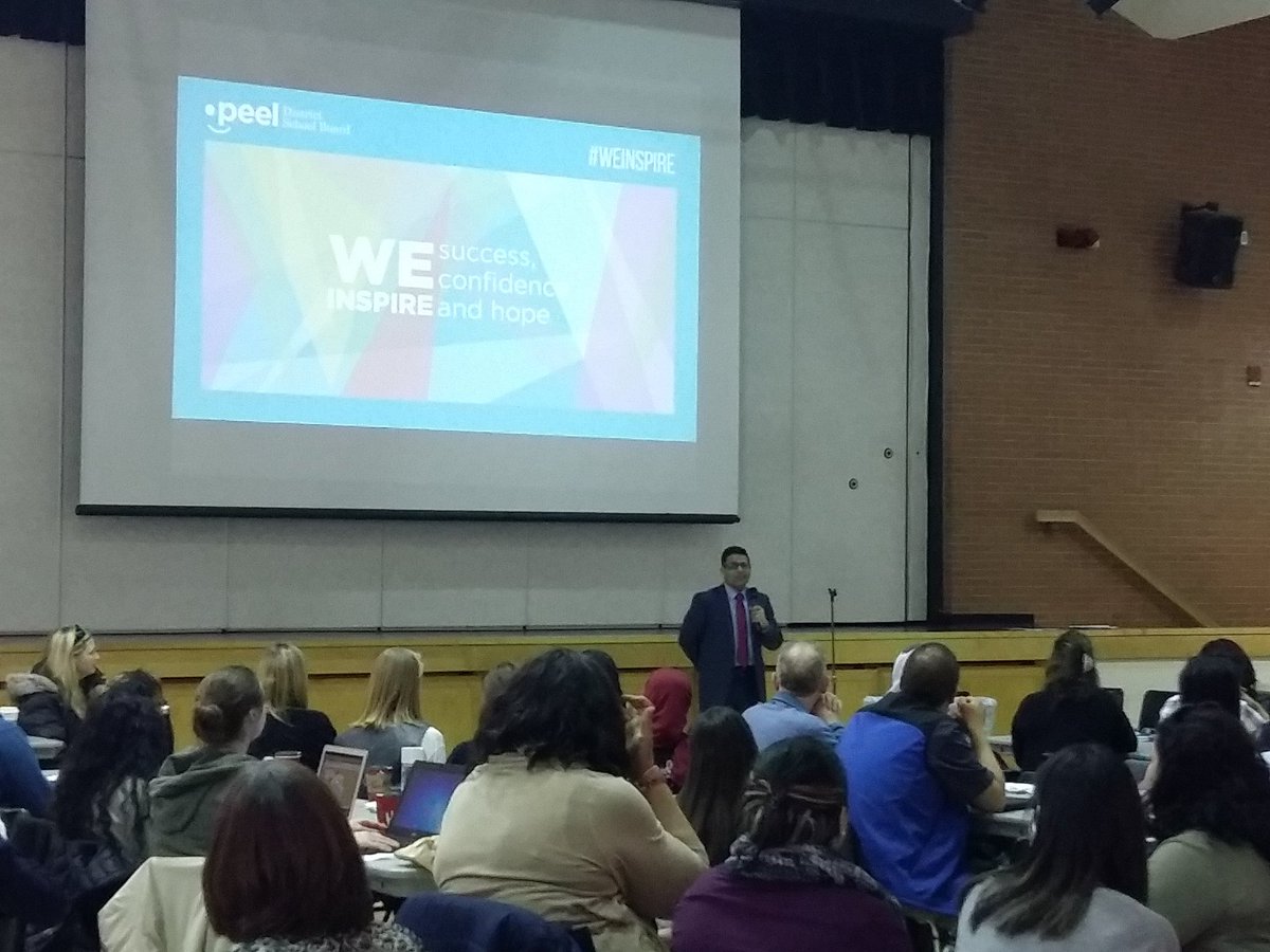 MsMK_PDSB's tweet photo. Peter Joshua welcoming teachers as we kick off tonight's Peel Leadership Conference #WeInspire. Learners coming together to deprivitize, their practice collaborate and engage in learning @PeelSchools @PDSB_Director https://t.co/K4qmoRkZyA