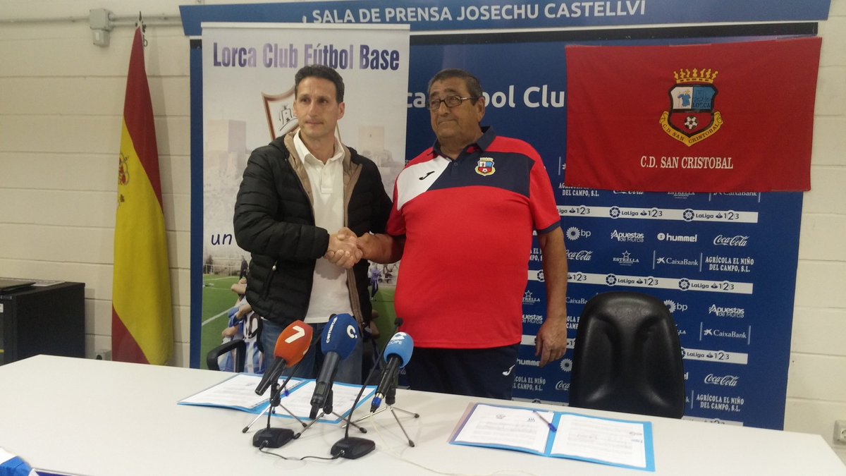 Joaquín Navarro, presidente <a href="/san_cristobalcf/">San Cristobal CF</a> "cada club seguirá independiente. Nosotros tenemos crios de escuela y segundas categorías y los que más destaquen, que mejor que lo puedan hacer en el <a href="/LorcaCFB/">Lorca Club Fútbol Base</a> "