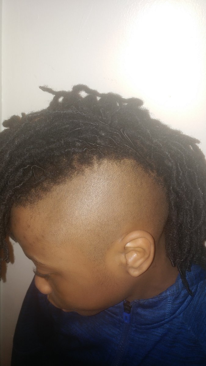 FinestEl's tweet photo. If you are looking for a dread specialist hair stylist quality  look me up on Facebook @ DETROITS FINEST HAIR CO. /DETROITS FINEST WEAVE SHOP https://t.co/PiW988eGss