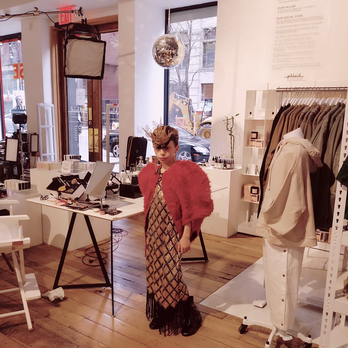 desmond_amazing's tweet photo. At the @phluidproject filming for the @TODAYshow, airing soon.
Cupid jacket by @TheHouseofMann
.
#babydrag #clubkid #clubkids #drag #dragkid #dragkids #dragqueen #dragqueenkid #dragrace #gay #genderbend #lgbt #desmondisamazing #phluidproject #todayshow #houseofmann @BRANDONHILTON https://t.co/XAjIHcc1Hm