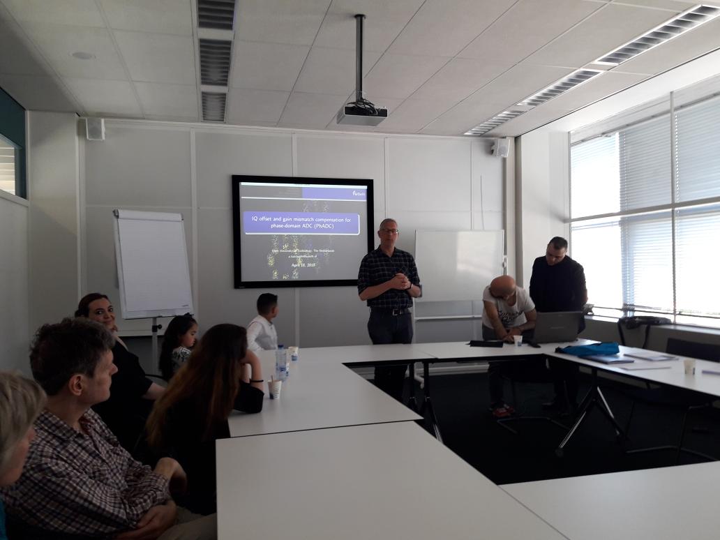 BE_tudelft's tweet image. Congratulations Ali on your MSc graduation! #eemcs