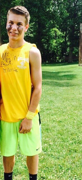 Brody214's tweet photo. Happy birthday big mike ❤️️ @Mike_Carterud37 https://t.co/iM5RFgbebs
