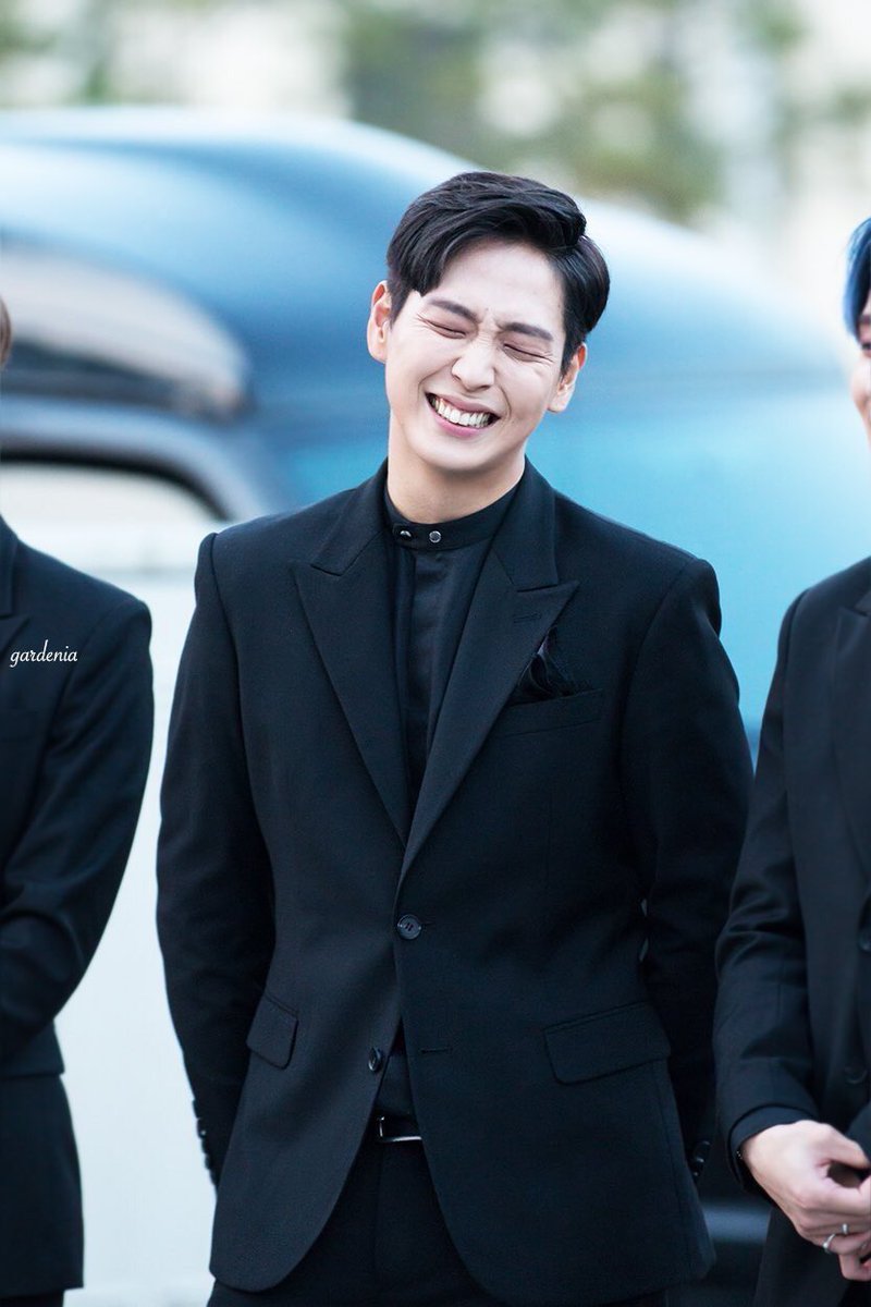 smileykidols's tweet photo. himchan ♡ b.a.p
#HappyHimchanDay #KingHimchanDay https://t.co/WbUGj6Ynis