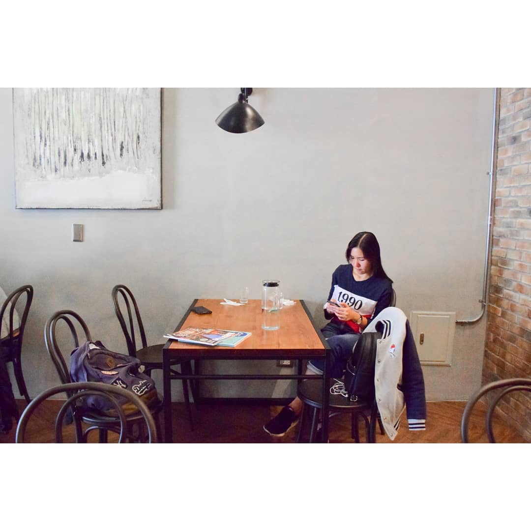 RyderGuo's tweet photo. Le souffle🥗🍷🥞
#art #fashion #creative #idea #Taiwan #green #food #friends #goout
#일상 #데일리 #맞팔 #좋아요 #일상스냅 #포토 #インスタ映え #台湾 #台湾なう #台湾旅行 #カメラ男子 #写真好きな人と繋がりたい #relax #travislane #travel #walk #walker #lifestyle #city https://t.co/ktqJHyJ5V0