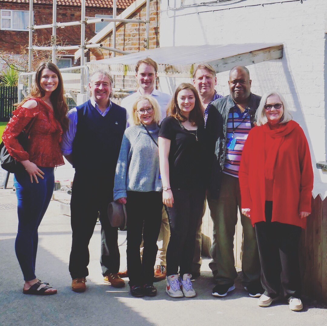 EarnestTour's tweet photo. Far better than a cucumber sandwich! Delicious lunch and delightful afternoon visiting our sponsors @halfmoonnewton with our #TheImportanceOfBeingEarnest cast! 🍻🍷🍽 Catch us tonight @YorkTheatre #York https://t.co/fJ5N1HQHvE