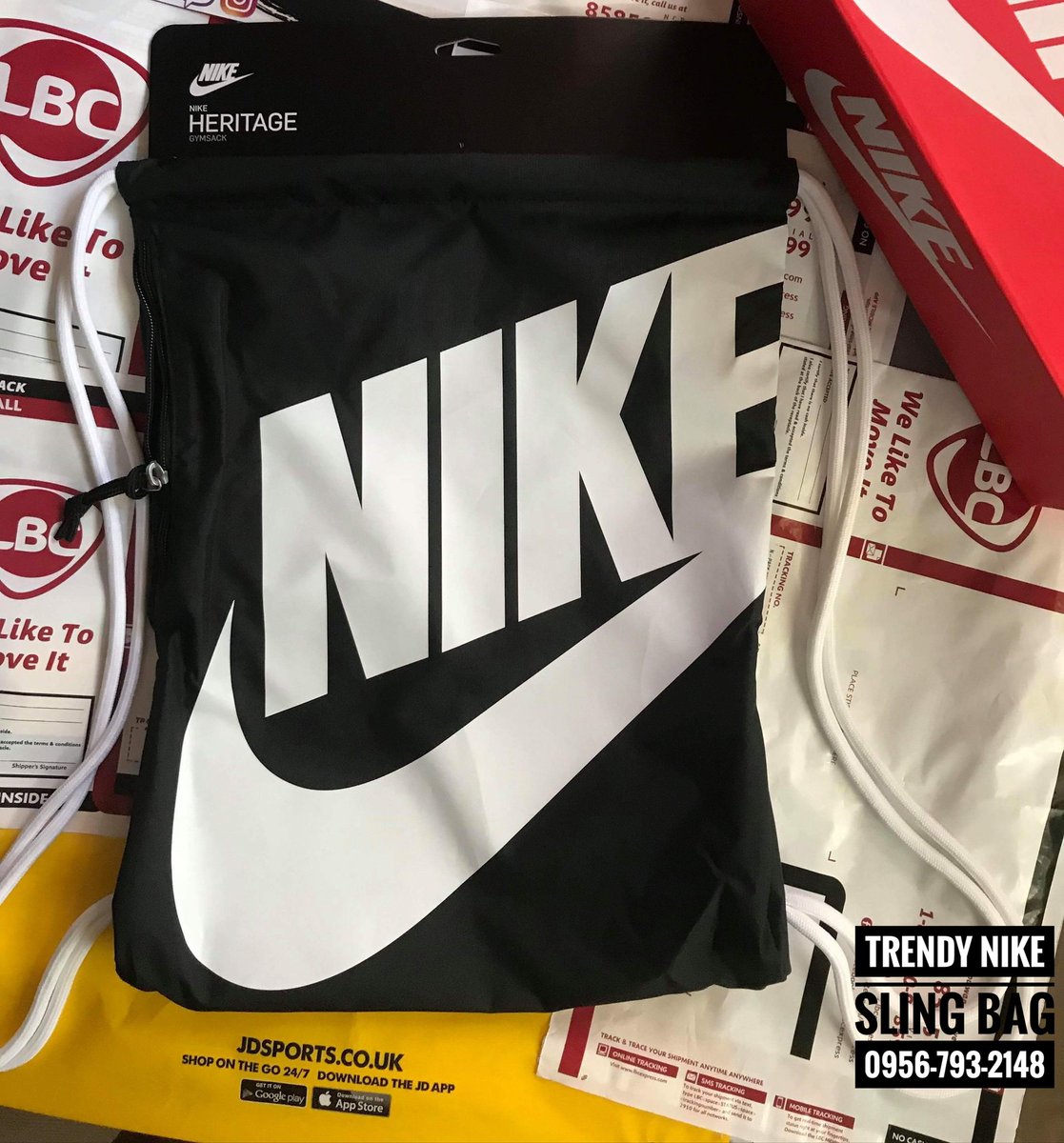 TrendyNikeSling's tweet photo. ~On-Hand &amp; Available~
💯original 💯legitseller 💯brandnew

🎟️FB PAGE: TRENDY NIKE SLING BAG
⛔️PM OR TXT ME @ 09567932148 

⚛️nike heritage gymsack black

#TRENDYNIKESLINGBAG #GATORADEPH #GATORADEBOTTLE #SPORTSBOTTLE #GYMBOTTLE #BASKETBALLBOTTLE #CYCLINGBOTTLE #NIKEBOTTLE https://t.co/3CgE1oGlCQ