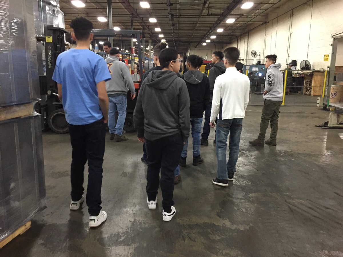 RdgMuhlCTC's tweet photo. A big thank you to @Termaco for touring our Welding & Metal Fabrication juniors this morning. The students loved what they saw and are eager to start their welding career, hopefully with #Termaco! #RMCTC #learningoutsidethebook https://t.co/vkabHmHO3A