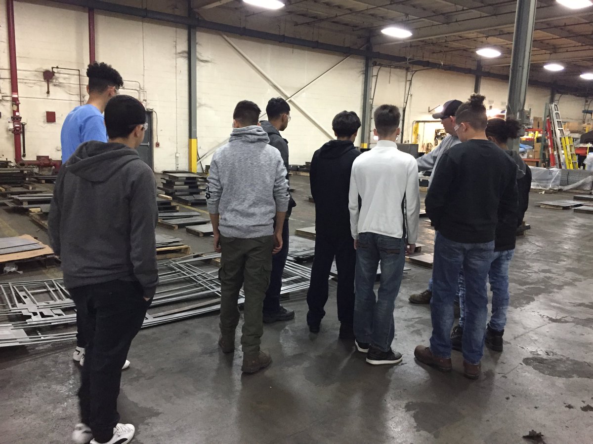 RdgMuhlCTC's tweet photo. A big thank you to @Termaco for touring our Welding & Metal Fabrication juniors this morning. The students loved what they saw and are eager to start their welding career, hopefully with #Termaco! #RMCTC #learningoutsidethebook https://t.co/vkabHmHO3A