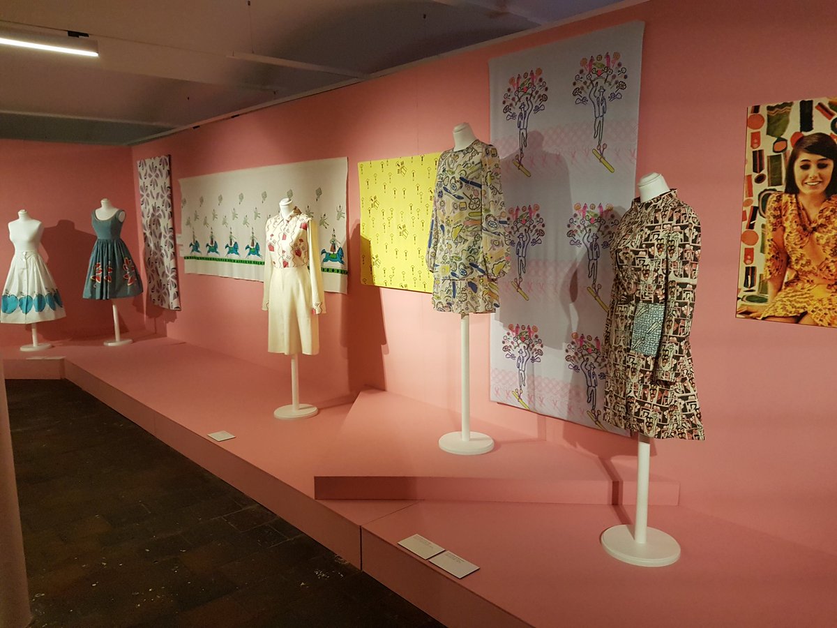 3ButtonVintage's tweet photo. Fantastic visit to @newlanarkwhs for #ArtistTextiles definitely worth a visit! #newlanark https://t.co/KSl6NId2C8