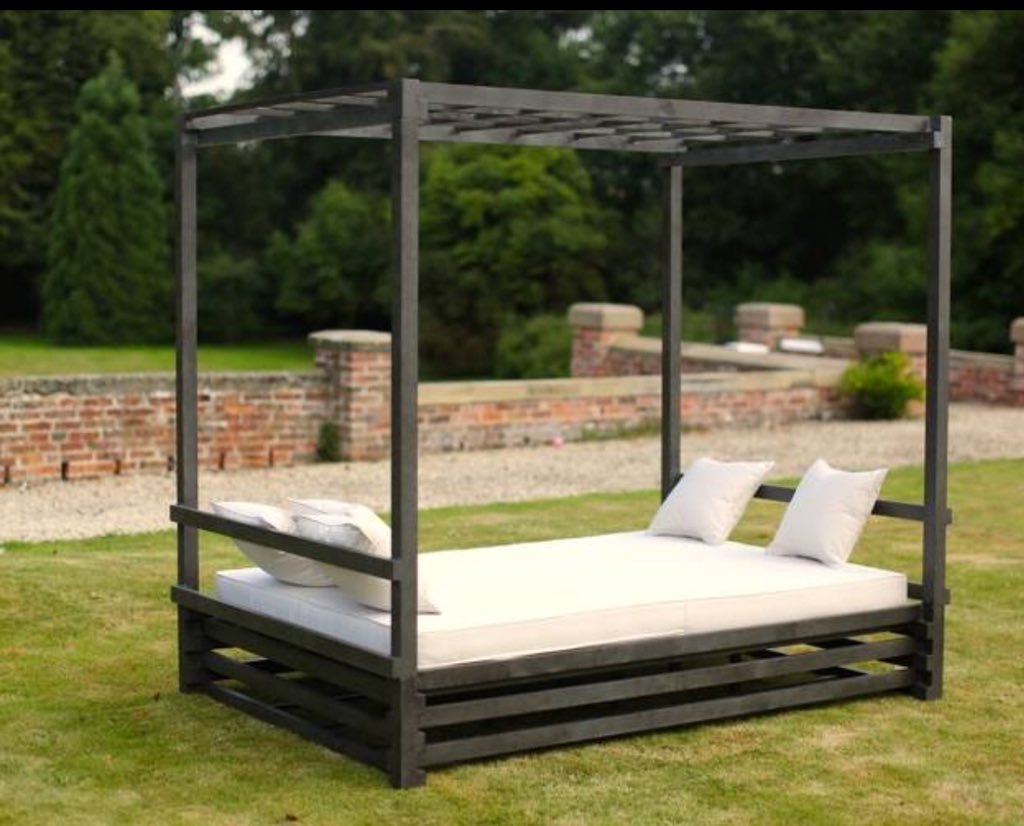 MazzaroHome's tweet photo. All 70% off now. https://t.co/G28lIty68I
