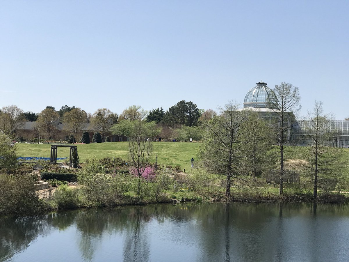 Henrico_SEA's tweet photo. Beautiful day for a @lewisginter field trip! #Henrico #learninginthefield @HenricoSchools https://t.co/WczWK5pvD1