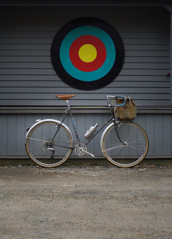 Thanks to <a href="/GeoJoeK/">GeoJoeK</a> and Garth Shaneyfelt of <a href="/GrnRiverAmb/">Green River Ambrosia</a> for this art inspired cocktail for #ArtWeekMA! #WesternMass More ArtWeek events here. bit.ly/2EY91lF