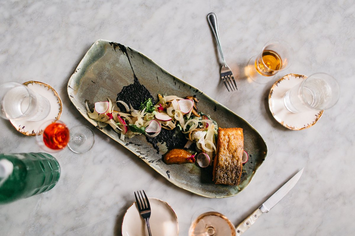 Easy Bistro tweet media