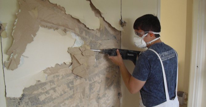 Our #construction students are being recognised at the <a href="/NorthernHAwards/">Northern Housing Awards</a> for their contribution to local social housing improvements 🔨 Read more here: ow.ly/7zeX30jyk7V