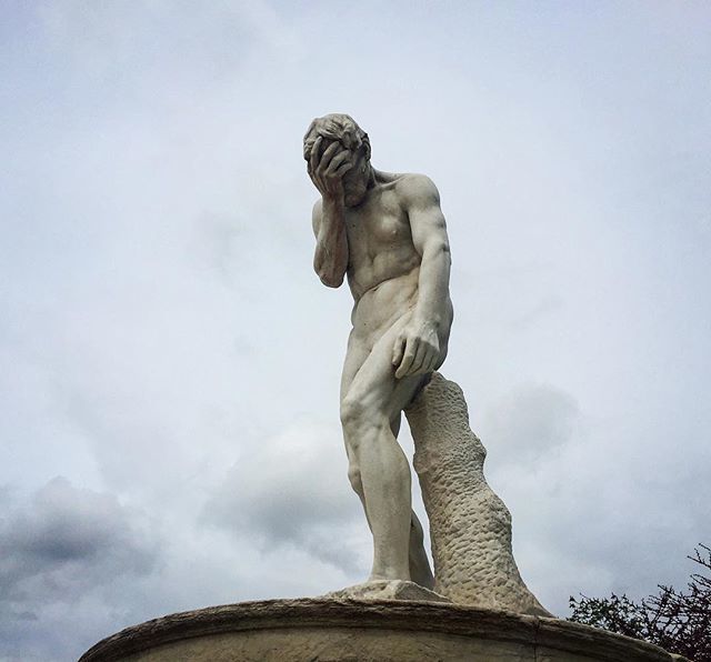 Oceane_wanders's tweet photo. Désespoir du tueur. 
#statue #art #sculpture #tuileries #sky #clouds #picoftheday #photo #travel #france #paris #instapic #urbanexploration #travelphotography https://t.co/7bjkGw6Moc