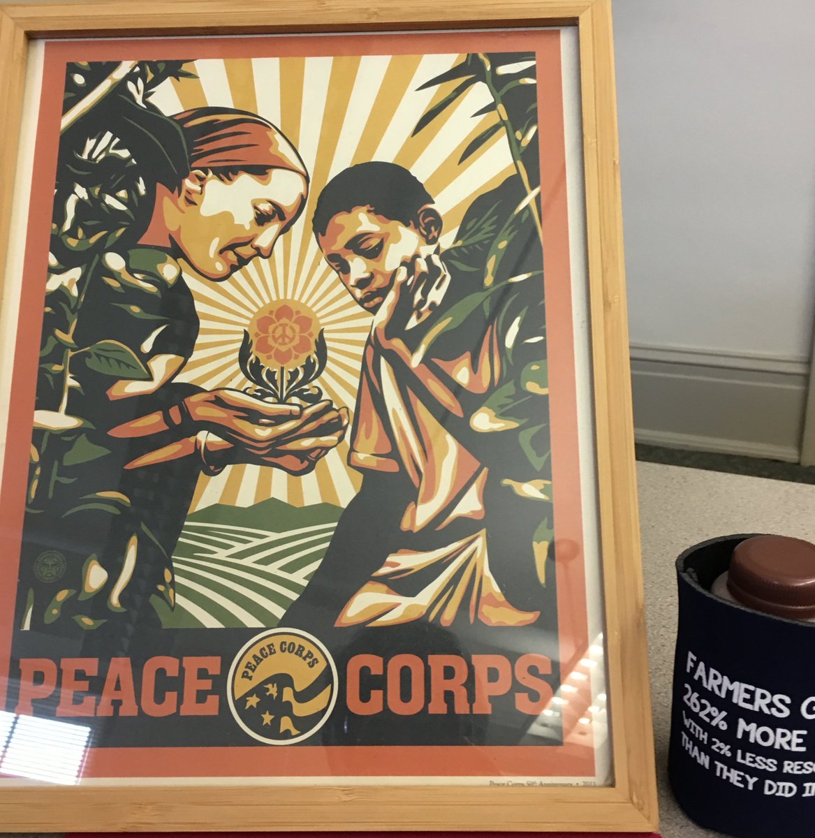 PeaceCorpsWisc's tweet photo. #FriendAFarmer and stop at the #LibraryMall today for free samples of Wisconsin milk and foods. Learn why @UWMadisonCALS has so many #PeaceCorps applicants during @UWMadAdvising today from 11am - 1pm and tomorrow from 3pm - 5pm. https://t.co/3Os1San75M