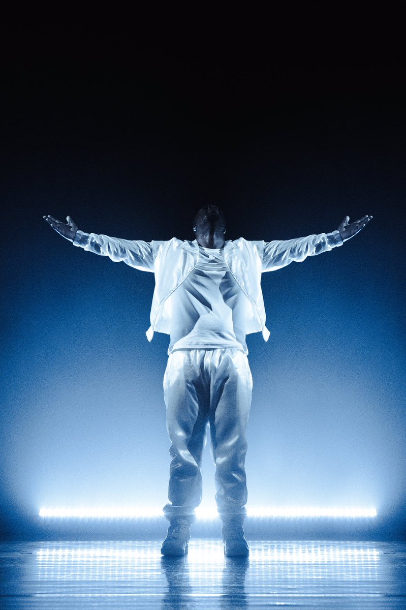 aaronricketts_'s tweet photo. Hey Guys, @BBMAs . I know the awards is coming up and I want to get involved. I've captured a lot of moments in music, for instance the @OffsetYRN &amp; @iamcardib engagement photos. I want to help you capture more, so how about making me an official photographer? @billboard https://t.co/Fb4VPUJPc4