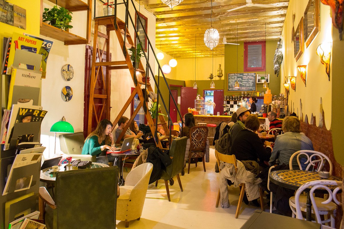 If you're into vegan, local and organic food and drinks, here are 15 must visit places in Barcelona. Enjoy! 😍🌱 goodgoal.org/2018/03/30/15-… #barcelona #bcn #slowfood #veganfood #craftbeer #veganbarcelona #sustainablebarcelona