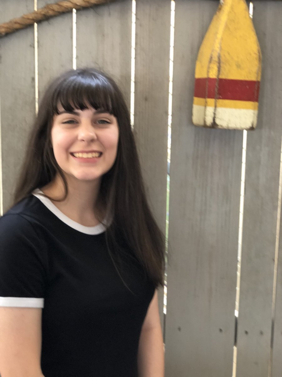 Janelle's tweet photo. Practicing senior portraits during #NTDayOut18 #NTDayOut #NTHC10 @Paige_NTH @lisa_patton18 https://t.co/ftsU4087kF