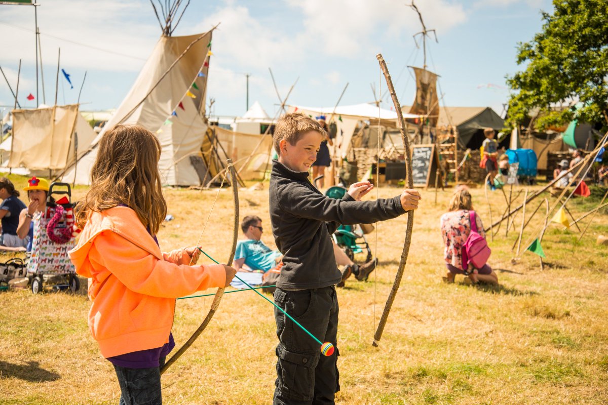 CampBestival's tweet photo. EXPLORE 👣🗺☀️ There is so much to do at Camp Bestival, we challenge you to pack it all into 4 days! Find hidden treasures like @SpinneyHollow where you can try your hand at bow-making, bushcrafts, forging, willow weaving, Macrame and so much more! https://t.co/evXuxha9He