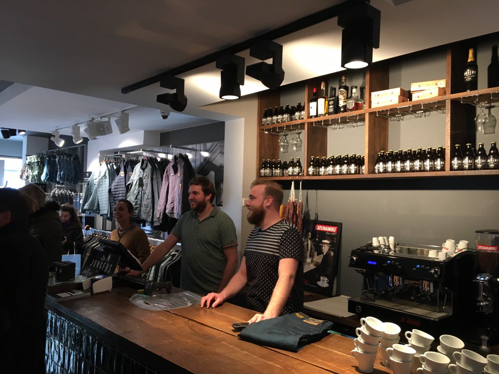 PlaceManagement's tweet photo. Co-ordinated response to retail challenges in Dutch cities https://t.co/tywH3hz7N4 https://t.co/IS3iw6kucZ